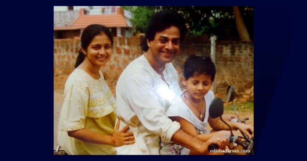 Uttam Mohanty after marriage with wife and son 